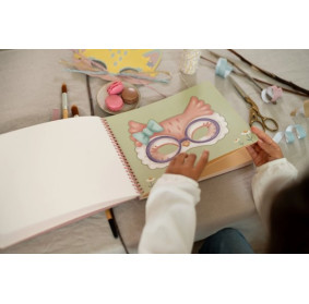 Little Dutch Kreatywny zeszyt z nożyczkami Rosa & Friends