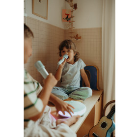 Głośnik do karaoke z 2 mikrofonami Kidykaraoke Kidywolf