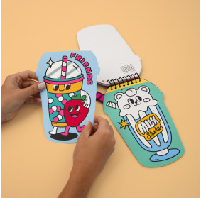 ZESZYT KREATYWNY Z NAKLEJKAMI - BUBBLE TEA OMY