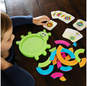 Łamigłówka Żuczek Bugzzle FA209-1 Fat Brain Toys