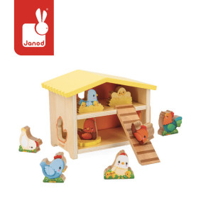 Drewniany domek Farma Mój pierwszy kurnik 18 m+ Janod  J03311